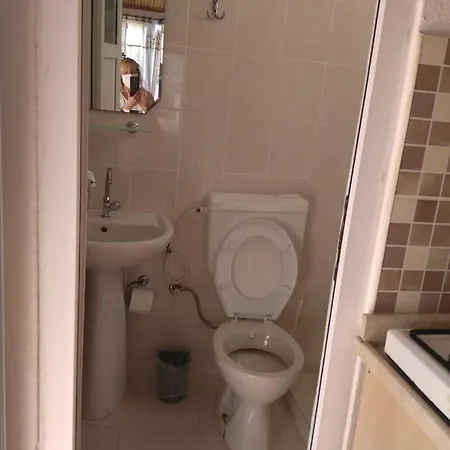 Fully Furnished Studio Flat In Balikesir شقة *